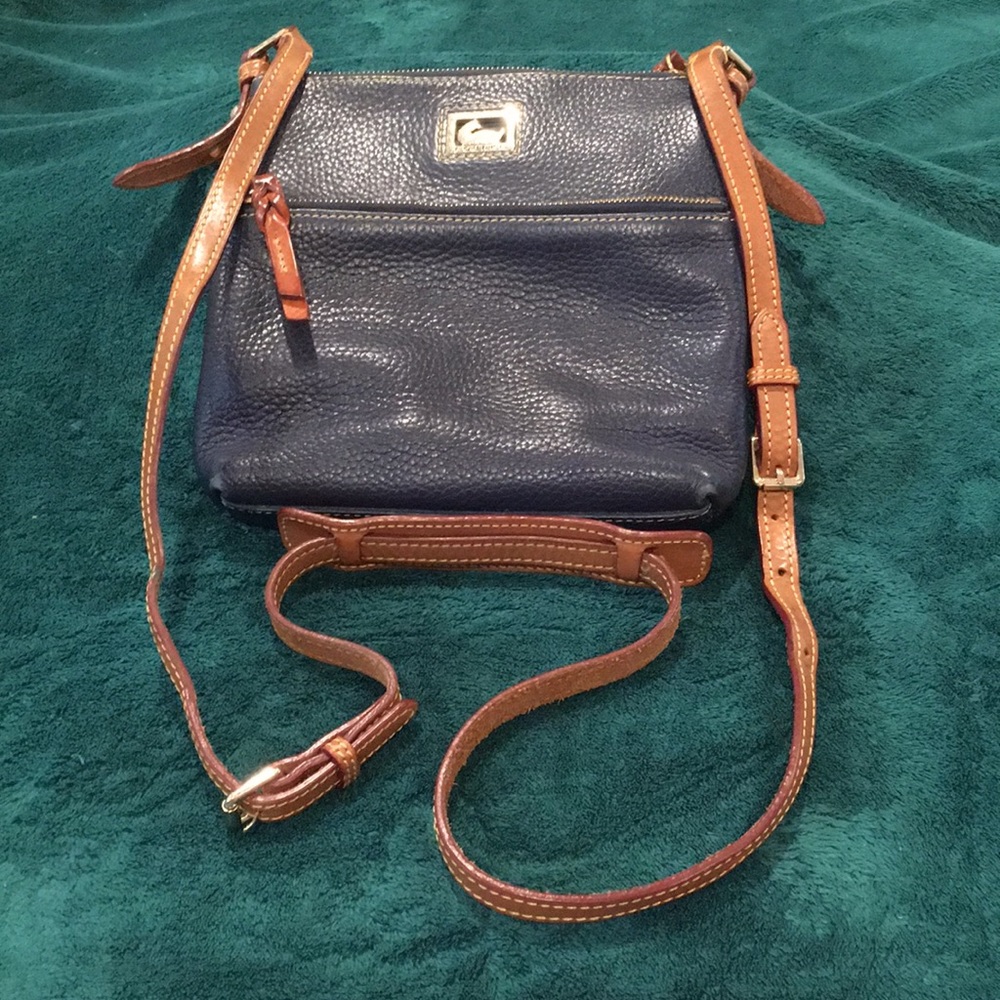 Dooney & Bourke Cross Body Purse